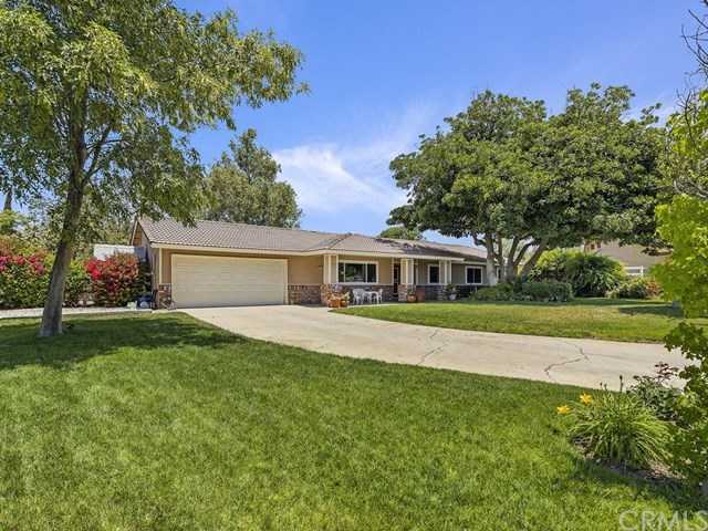 Photo of New Exclusive Listing